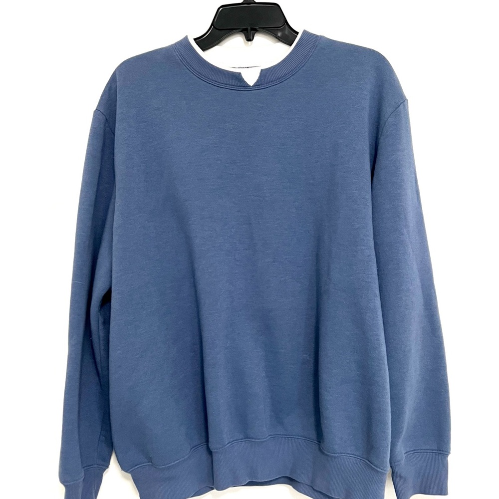 Relaxed Crewneck Sweatshirt in Slate Blue - Women's